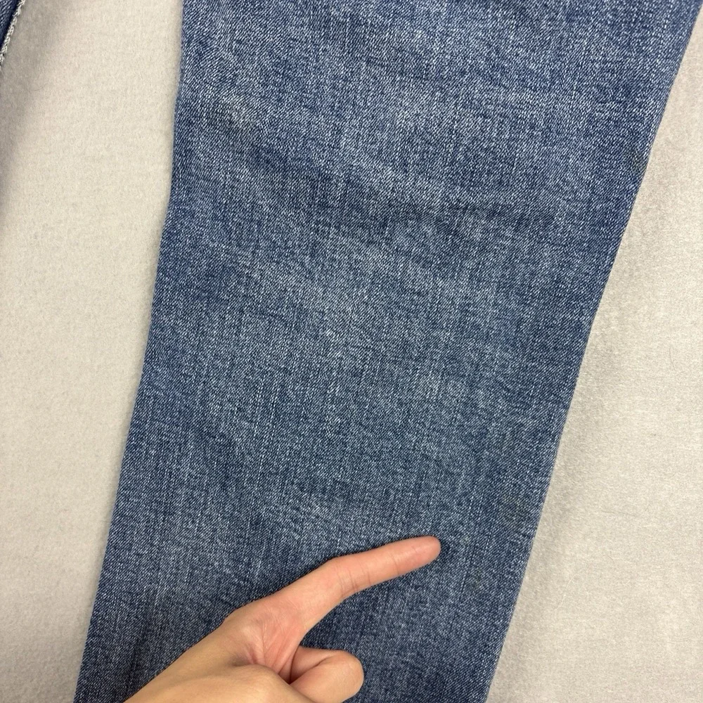 Buckle some stains